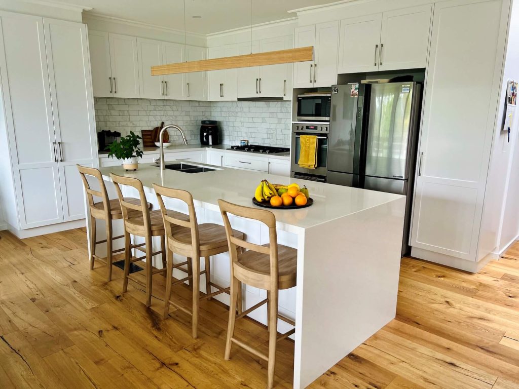 Dandenong North Kitchen renovation with breakfast benchtop and storage cupboards